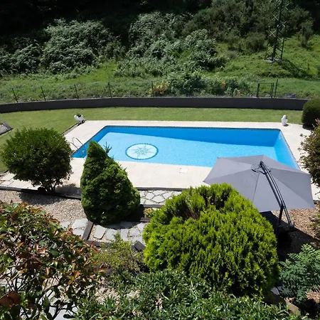 Sarren Pool Bermeo