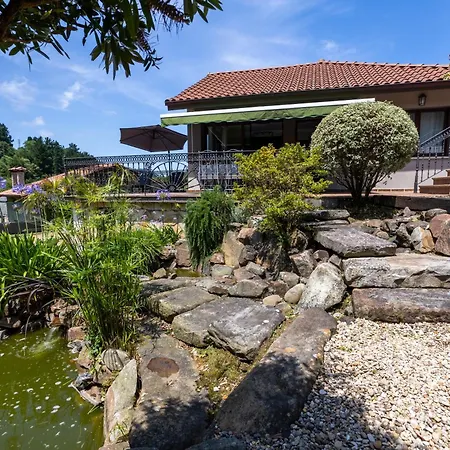Sarren Pool Villa