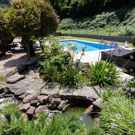 Sarren Pool Bermeo