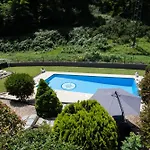 Sarren Pool 빌라